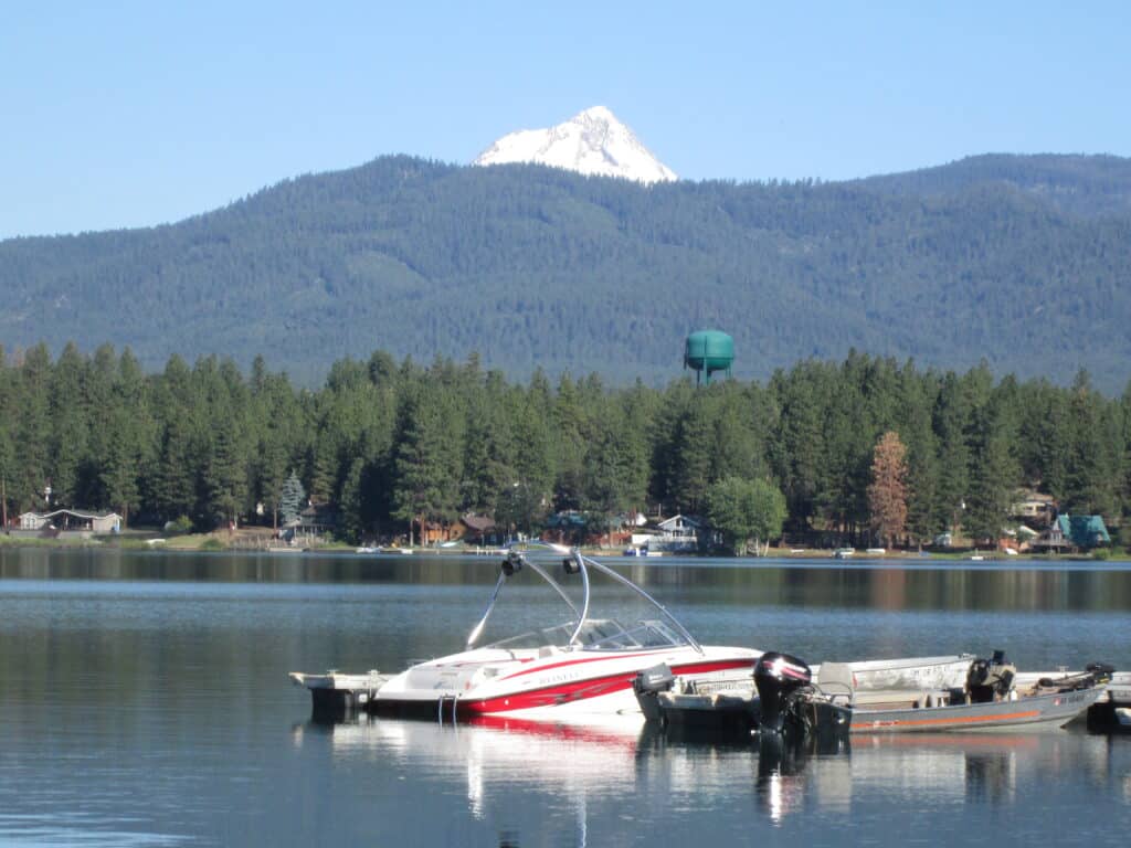 A scenic view of Pine Hollow Reservoir.