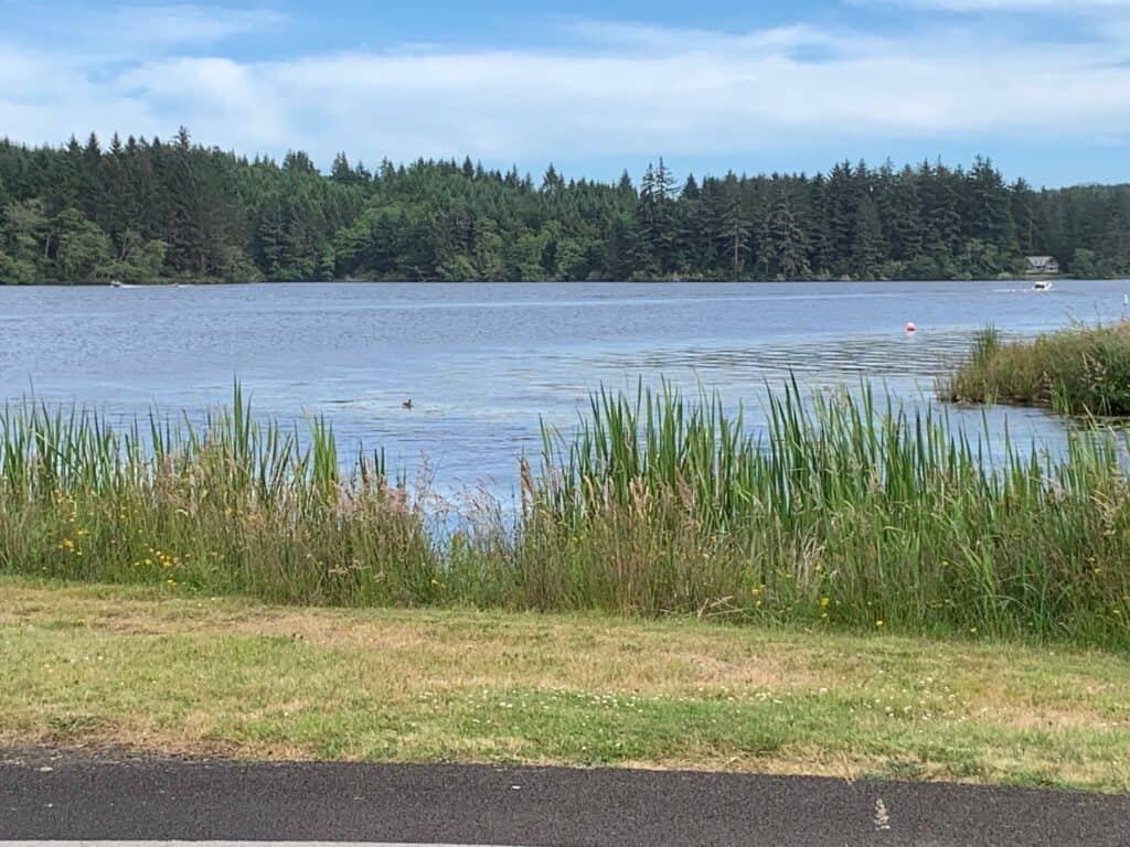 A scenic view of Cullaby Lake on the northern Oregon Coast.