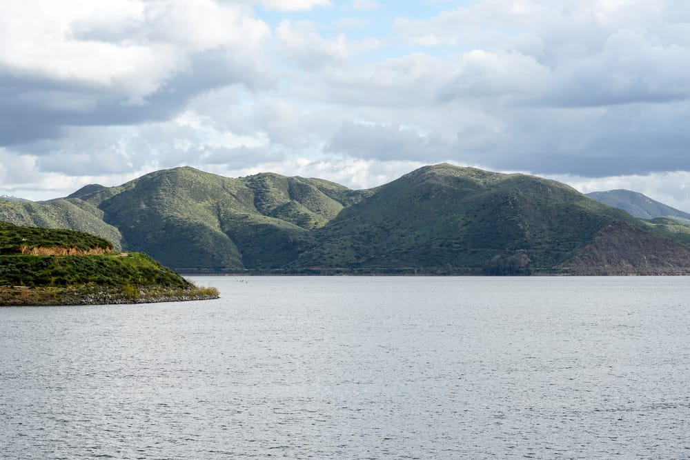 Scenic photo of Diamond Valley Lake, one of Southern California's newest bass fishing hot spots.