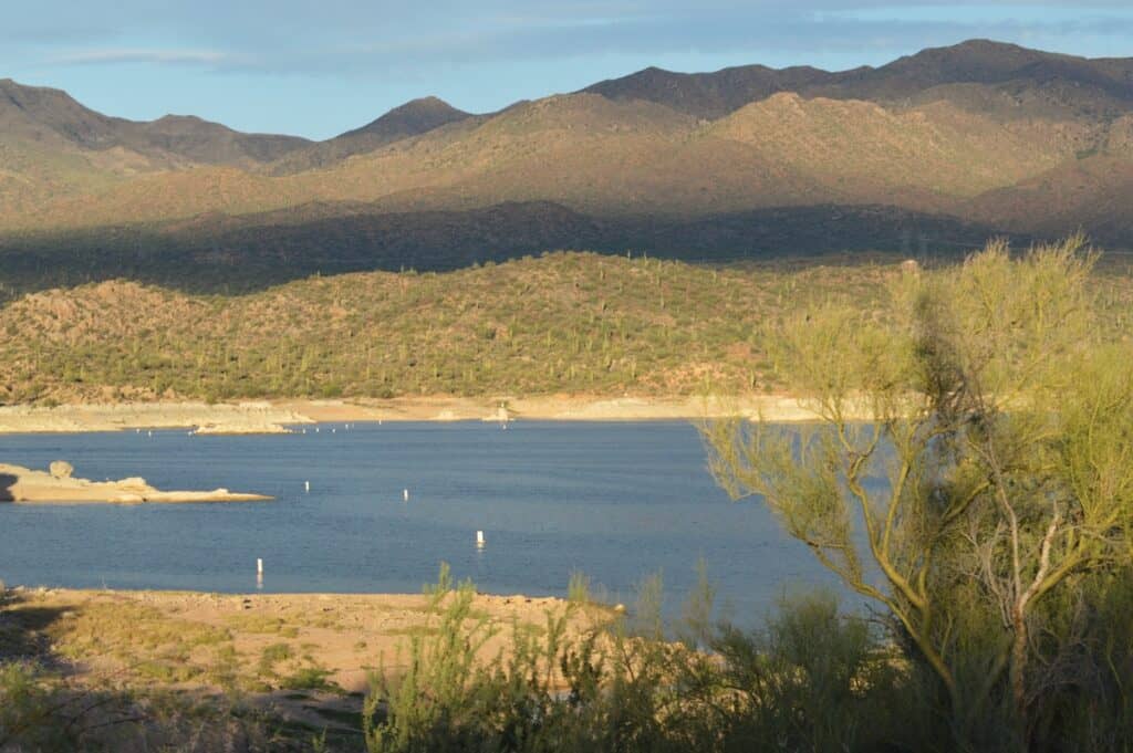 White buoys dot the surface of Bartlett Lake, a good crappie fishing spot in Arizona.